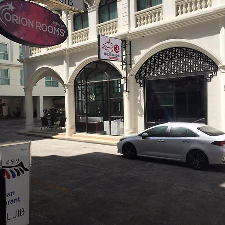 Zen Sukhumvit33 Hotel Bangkok Esterno foto